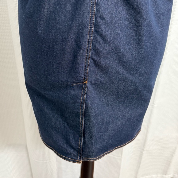 Chico's Sleeveless Concealed Full Front Button Denim Midi Vest Dress Blue Size 1 - Picture 7 of 8